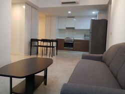 The Lakefront Residences (D22), Condominium #579392271